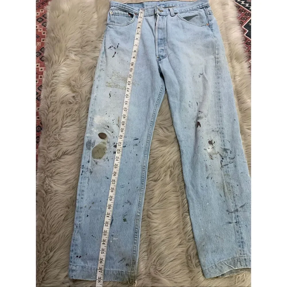 VTG Levis 501 Jeans Lightwash Blue 90s Button Fly Straight Leg Jeans